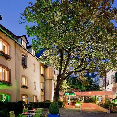 Ibis Styles Centre Hotell 3*