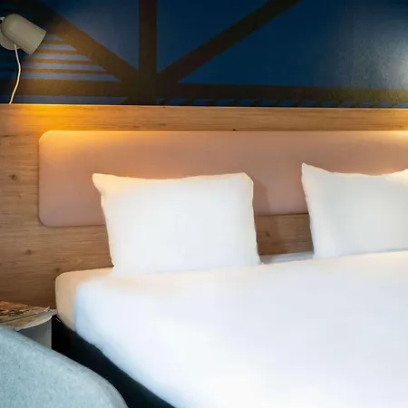 Hotel Ibis Styles Centre 3*