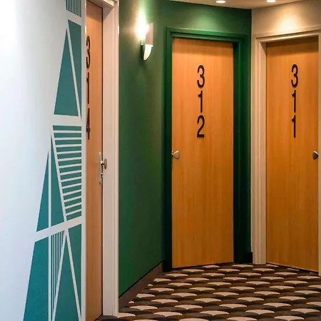 Ibis Styles Centre מלון קולמר