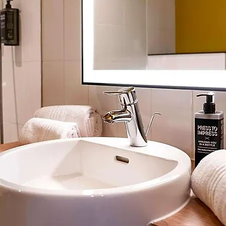 Ibis Styles Centre فندق 3*