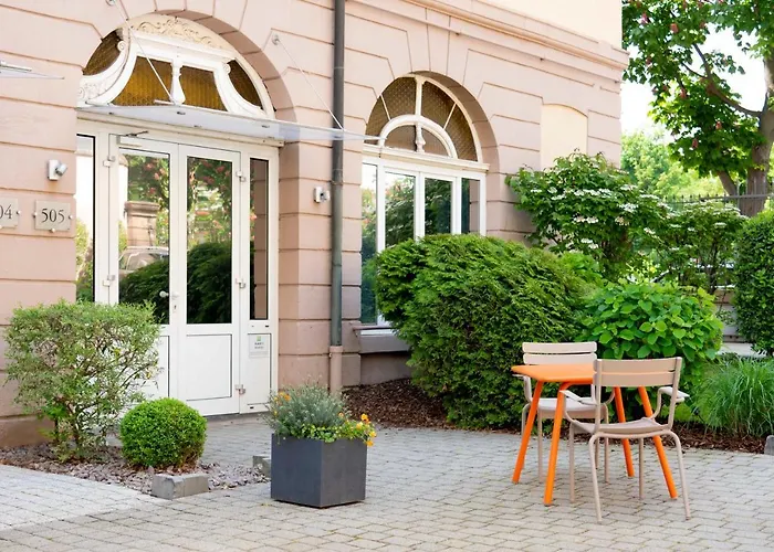 Ibis Styles Centre Готель 3*