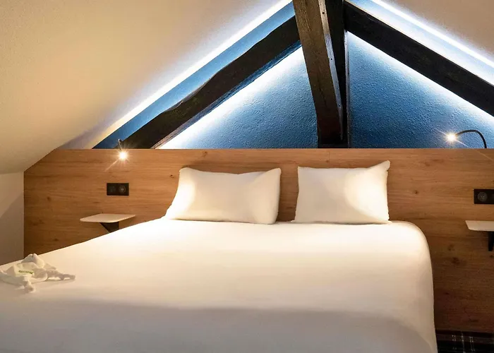 Ibis Styles Centre Готель 3*