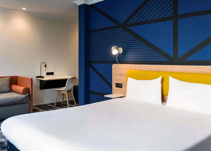 Ibis Styles Centre 3*