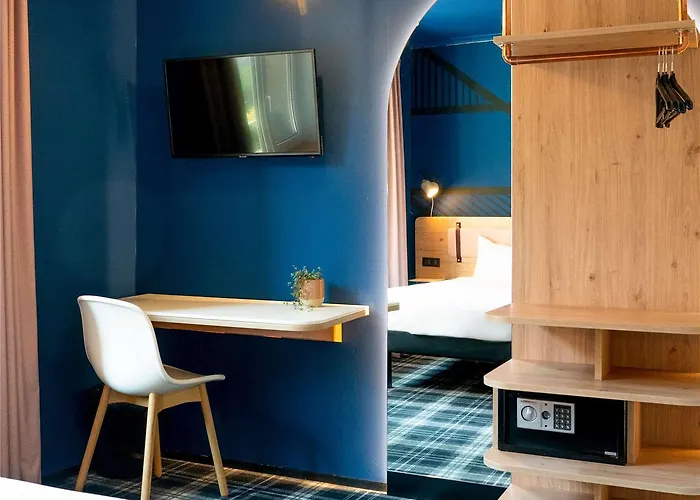 Ibis Styles Centre 3*