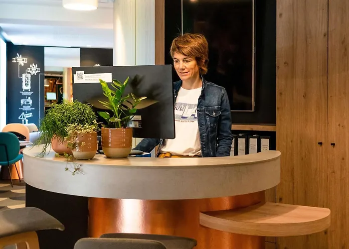 Ibis Styles Centre Готель